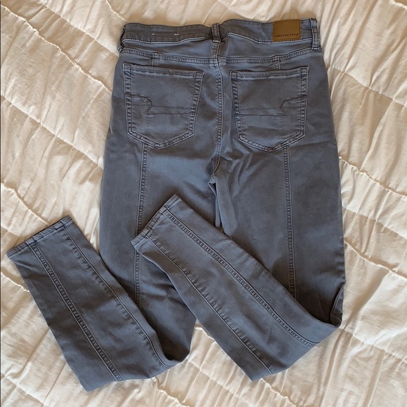 American Eagle Grey Skinny Jeans - Picture 2 of 4